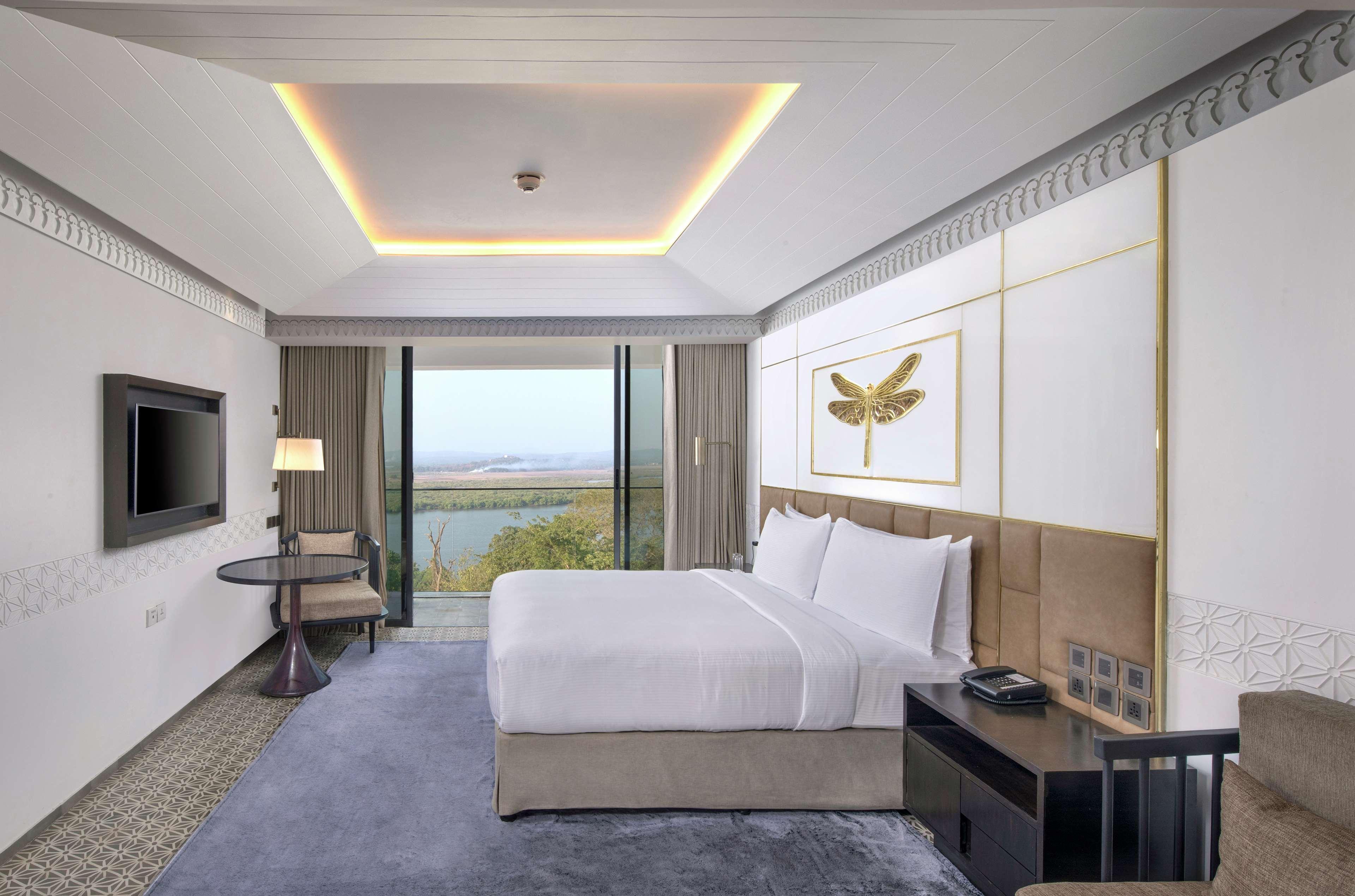 מלון Doubletree By Hilton Goa - פאנג'י מראה חיצוני תמונה