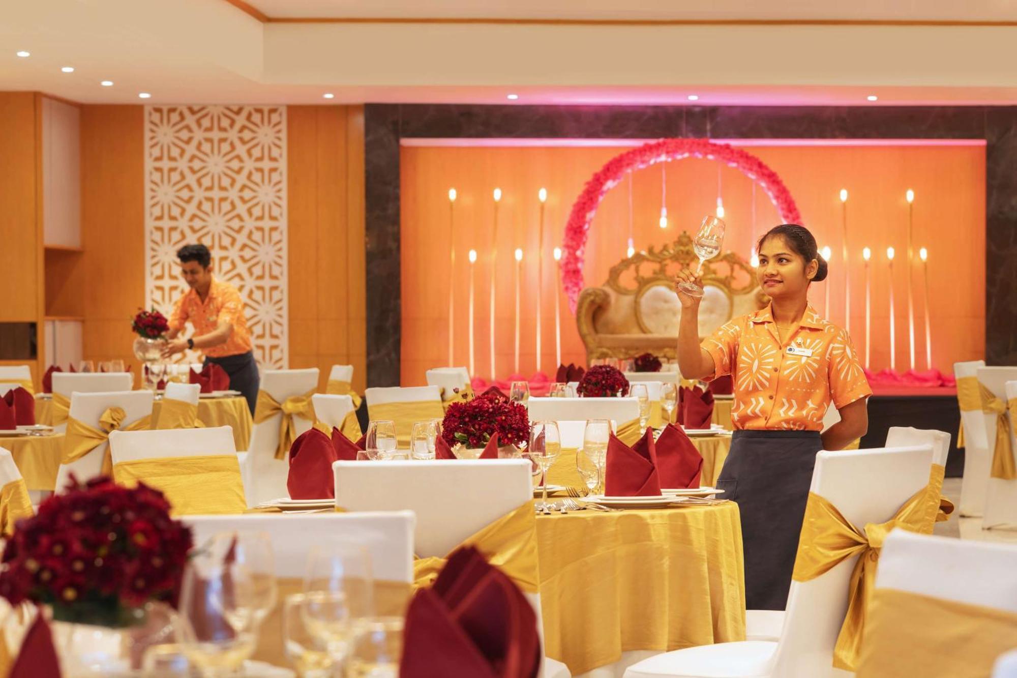 מלון Doubletree By Hilton Goa - פאנג'י מראה חיצוני תמונה