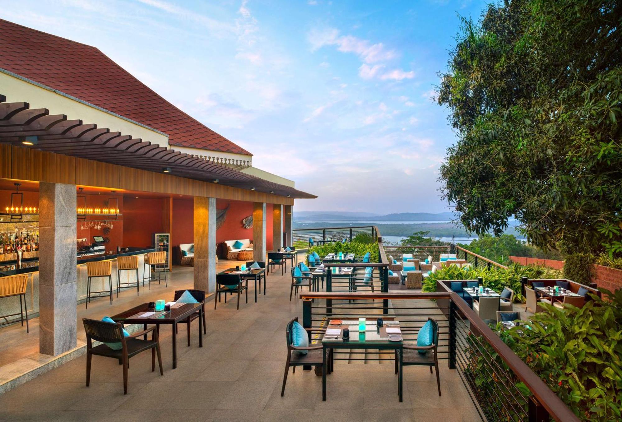 מלון Doubletree By Hilton Goa - פאנג'י מראה חיצוני תמונה