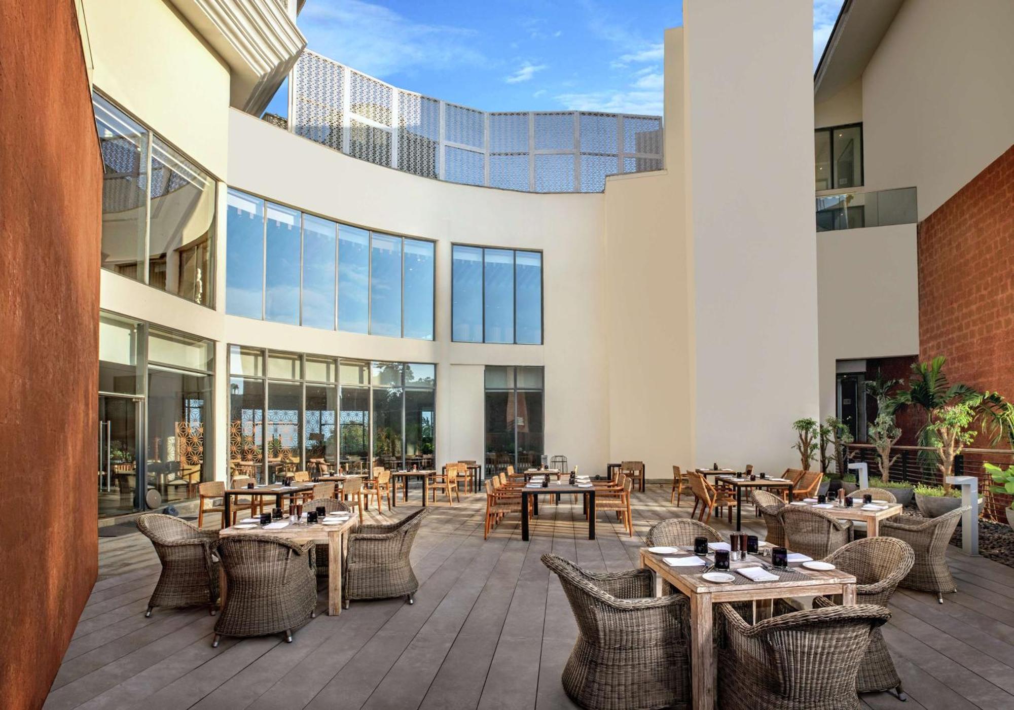 מלון Doubletree By Hilton Goa - פאנג'י מראה חיצוני תמונה
